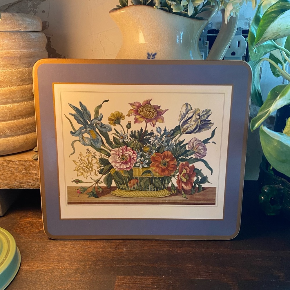Pimpernel Casserole Stand Floral Array